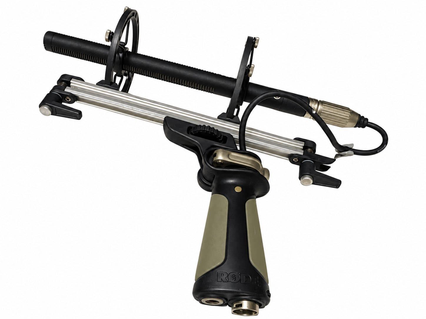 Sennheiser MKH 416 Shotgun Microphone + RØDE Blimp, Stand & XLR Cable – photo 4